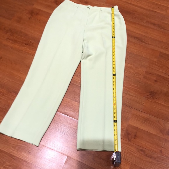 Women’s  classy and stunning wide legged pants suit - Picture 14 of 16